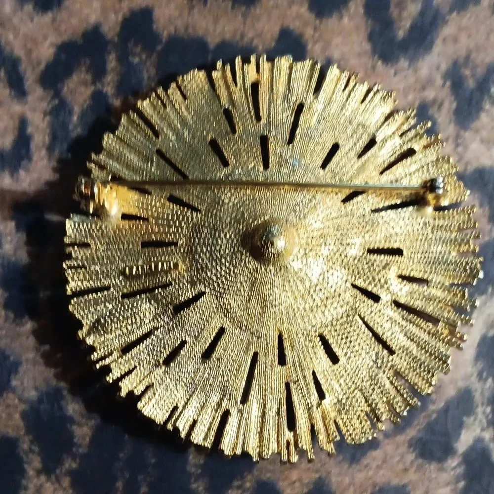 !!Vintage Modernist Brutalist Brooch Pin & Matching Clip On Earrings